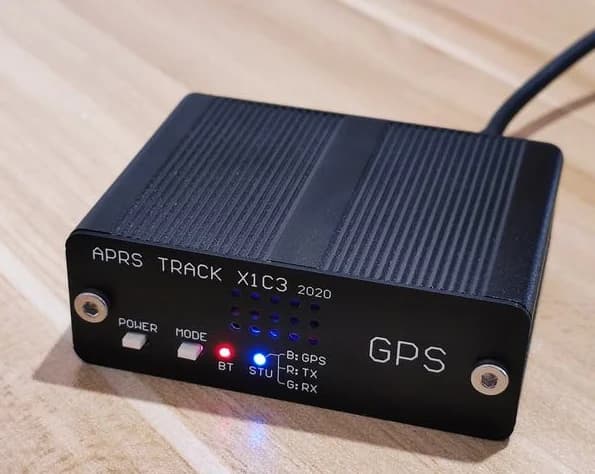 Neuer APRS X1C-3 APRS Tracker Handheld Walkie Plug to Play für Track/DIGI/USB/BT