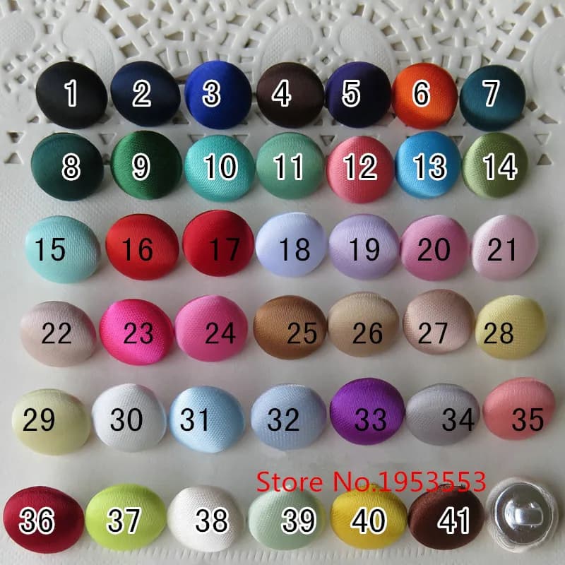 40 Teile/los Kaschmirpullover Satinstoff Bedeckte Knöpfe Seidenkleid Seide Manueller Knopf Zubehör Handgemacht DIY