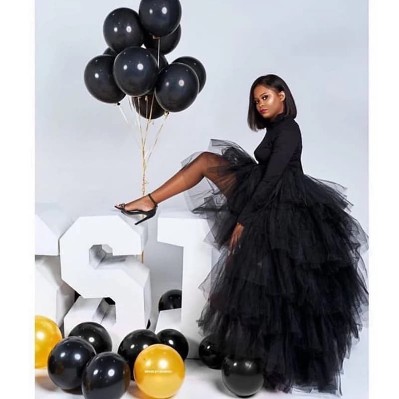 Schicker schwarzer Puffy Hi Low Tutu Partyrock High Low Tüllrock geschichteter Damen langer Rock für Abschlussball nach Maß