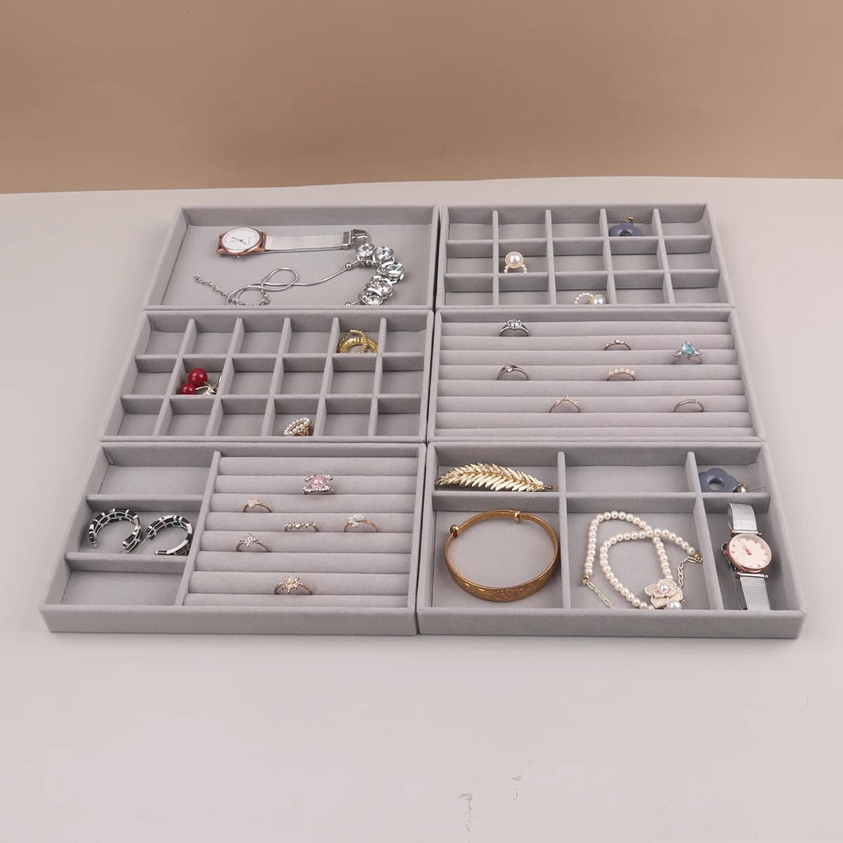 Samt-Schmuck-Display, stapelbar, exquisiter Schmuckhalter, tragbar, Ring, Ohrringe, Halskette, Organizer-Box Yng de Boys