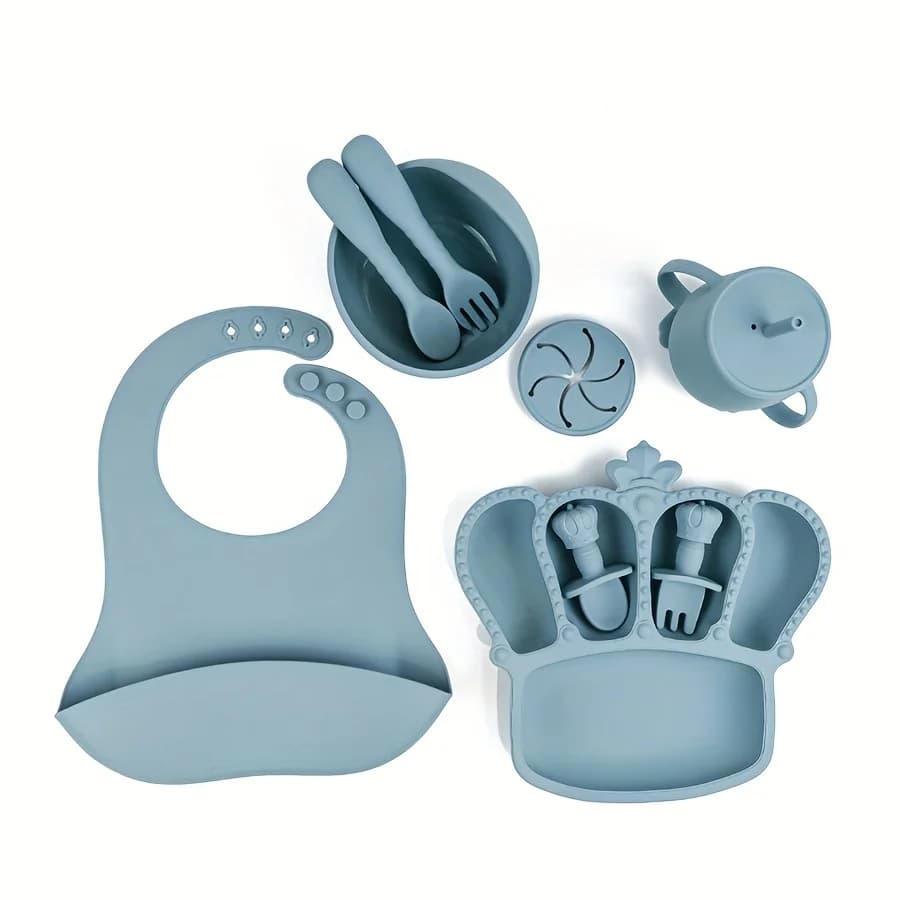 11-teiliges Silikon-Babyfütterungsset: 1 Schüssel, 1 Lätzchen, 5-Gitterteller, 2 Löffel und 2 Gabeln (lang und kurz), 1 Tasse mit 2 Deckeln und 1