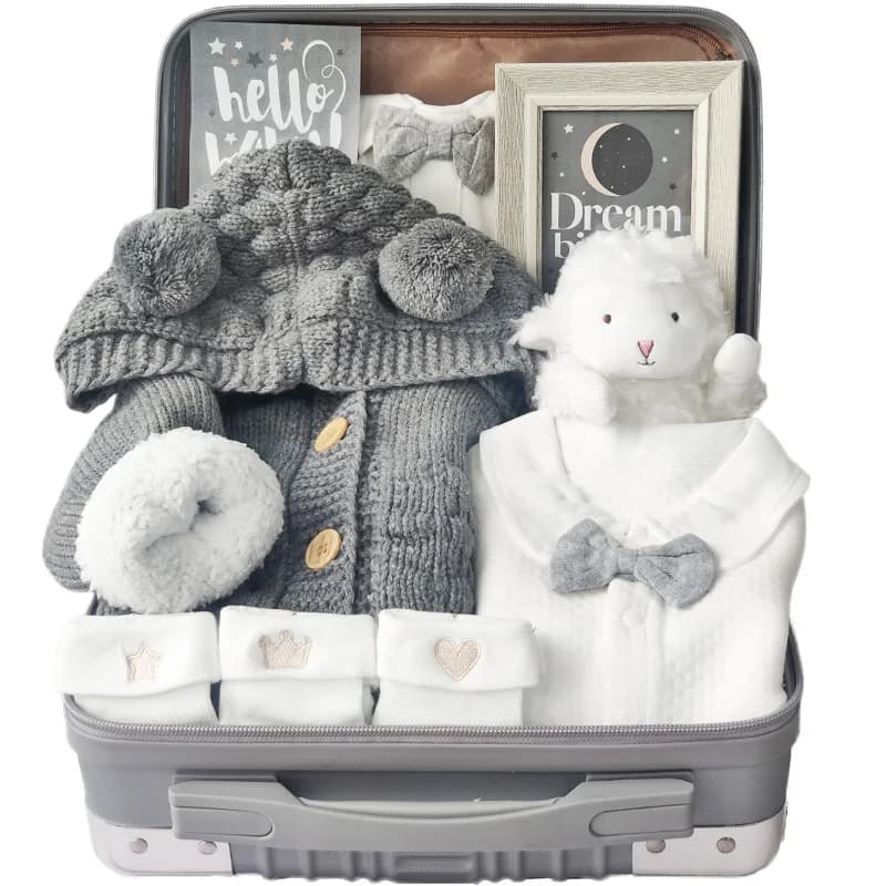 Doll bling Neugeborenen Geschenk box Baby Mädchen Jungen kleinen Gentleman Stricken Häkel pullover hundert Tage Bankett Kinderzimmer Deko Colthes