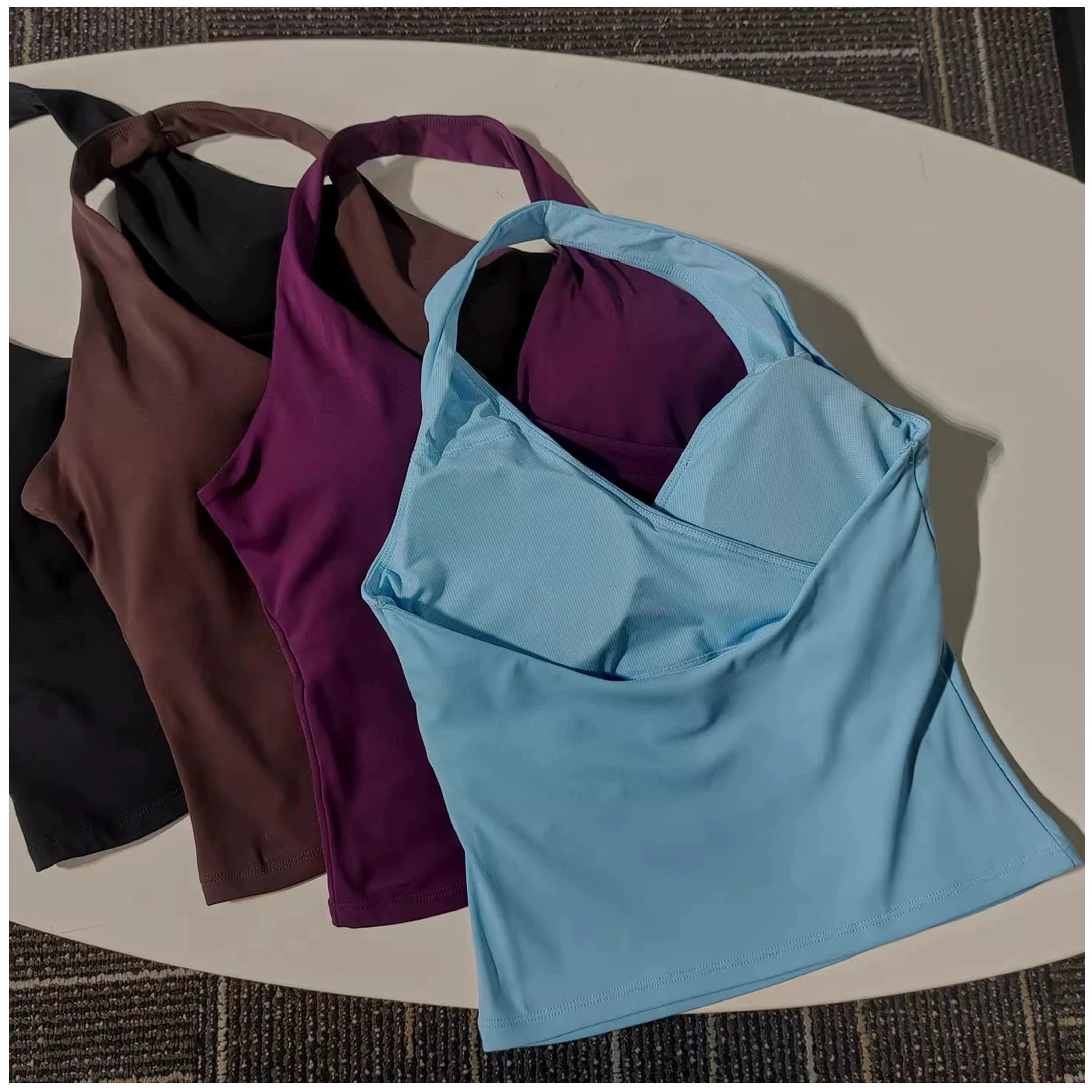Damen Sexy V-Ausschnitt Fitness-BH Nude Sport-BH Neckholder Yoga-Top Bequemes Atmungsaktives Gym-Oberteil für Aktivbekleidung