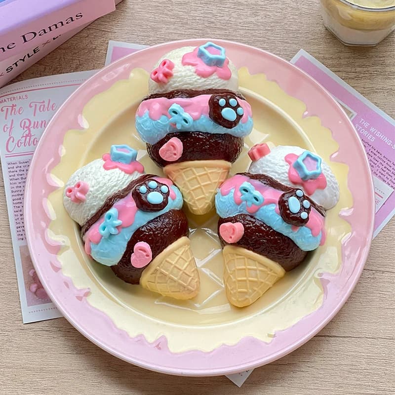 Sweet Cone Taba Squishy aus lebensmittelechtem Silikon, Büro-Stressabbau, cremiges, weiches, handgefertigtes Quetschspielzeug,
