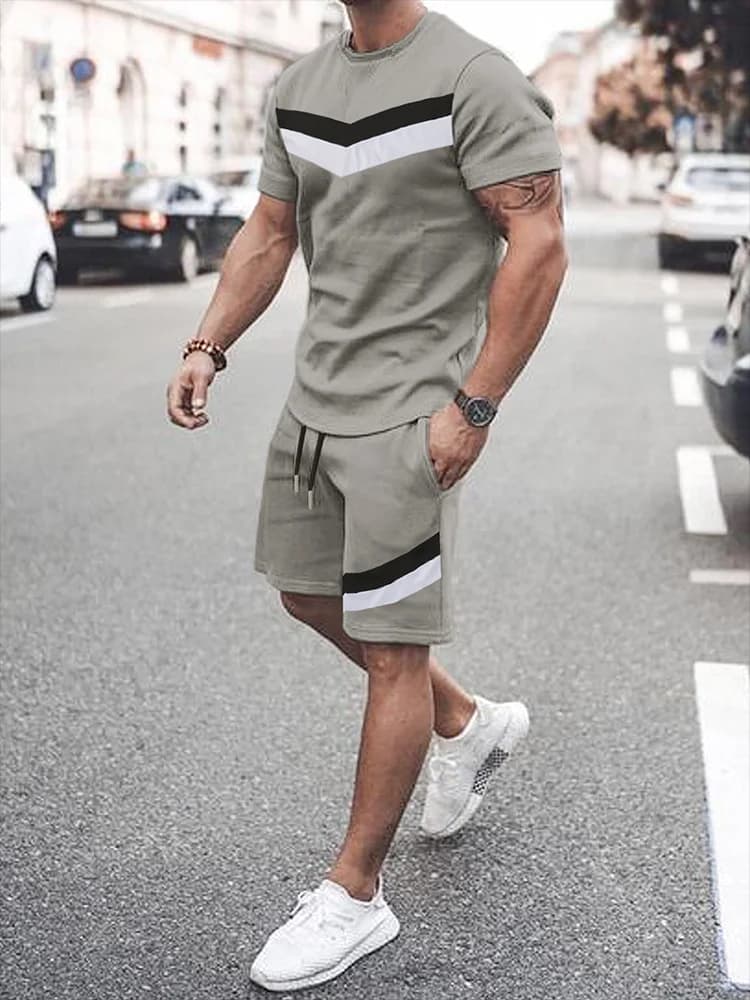 2025, Sommer neuer zweiteiliger Anzug für Herren, lässiges Muster, bedrucktes Kurzarm-T-Shirt und Sport-Shorts-Set, Sport-Set, Fitness, Lightw