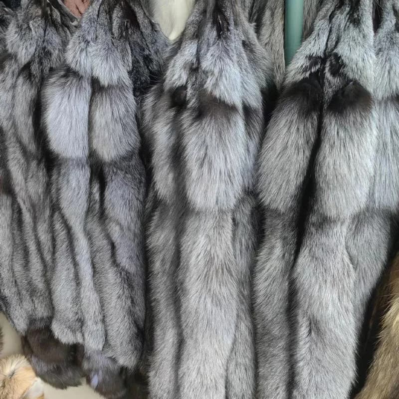Hochwertige Pelzrohstoffe, natürliches Fuchspelz, ungefärbter Fuchs, ganze Haut, DIY Nähen, Mantel, Kleidung, Pelzkragen, Hut, Handschuhmaterial
