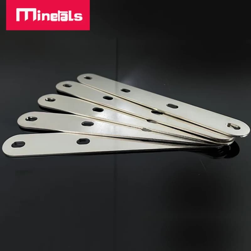 4P Batterie Kupfer Sammelschiene 38mm 74mm Lochabstand M4 M6 Sammelschiene Batterieanschluss für 105AH 280AH LiFePo4 laminiert flach 300A