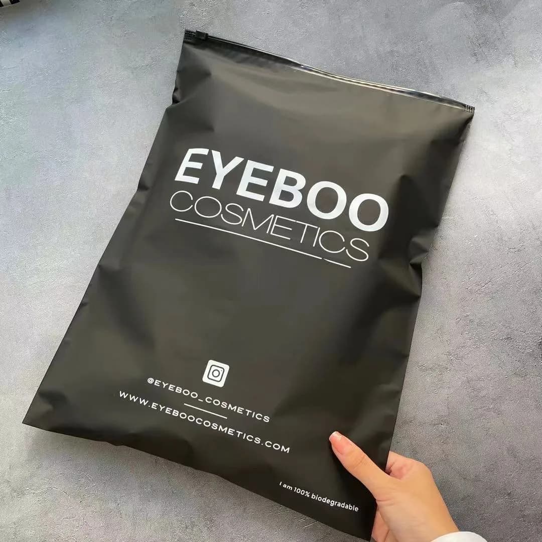Mattschwarz gefrostete Reißverschlusstasche, individueller Kunststoff-Versand-T-Shirt-Druckverschluss, Kleidungsverpackungsbeutel, Kleidersack, 100