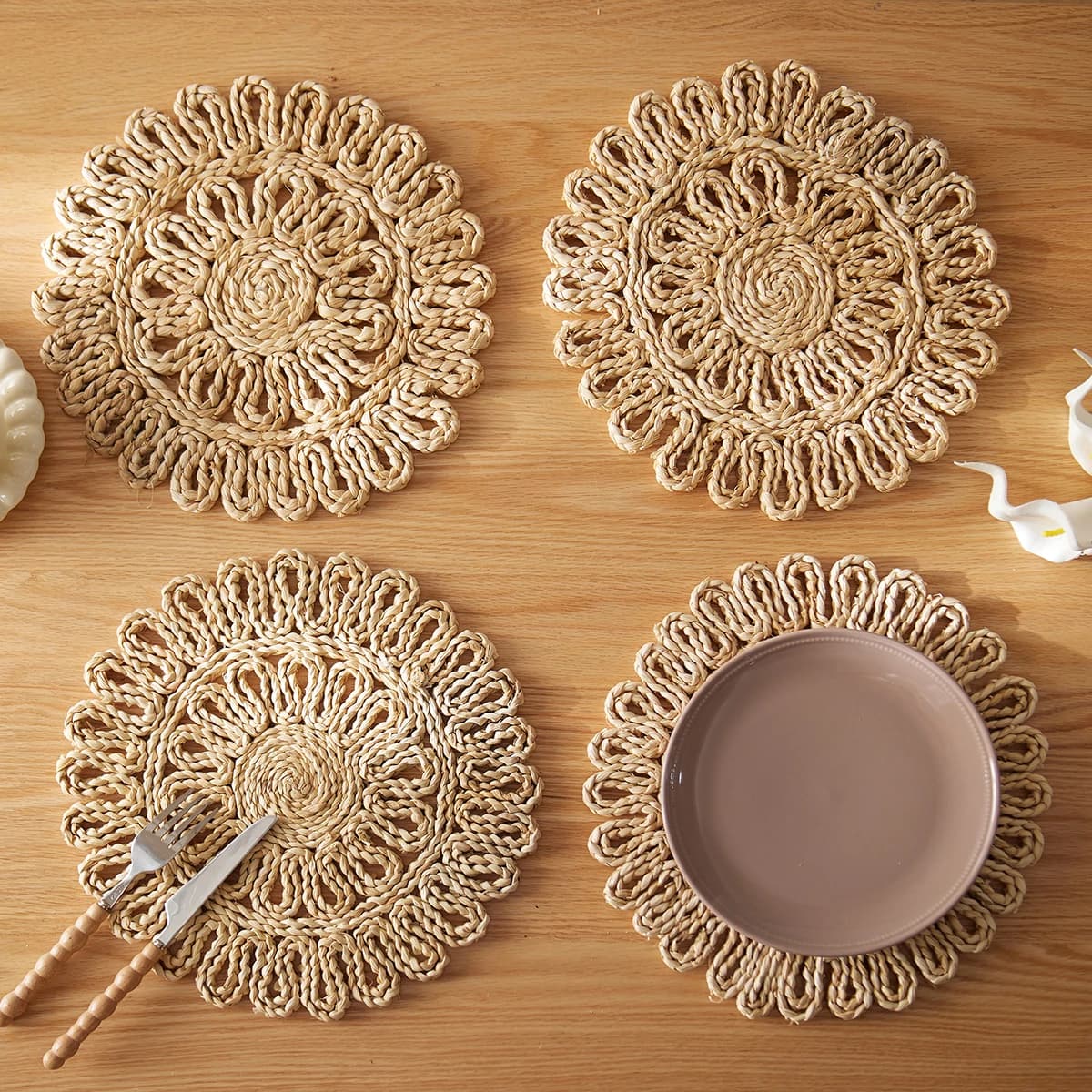 Makramee-Tischdekoration, handgefertigtes Boho-Tischsets-Set, natürlicher Mais-Cusk-Stroh, gewebte Kombinationstischsets für Esstisch und Küche