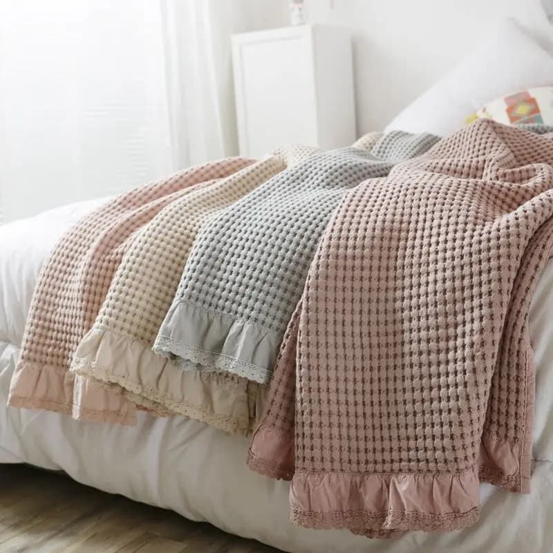 100% reine Baumwolldecke, Waffelstrickdecke, mit Maiskornprägung, Sommerdecke mit gerüschtem Rand, warme Gitterdecke, Mulldecke