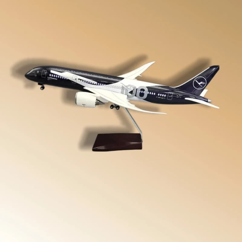 47cm Lufthansa B787-10 Modell im Maßstab 1:145 aus Druckguss-Harz mit Holzsockel und Fahrwerk – Sammlerstück für Ausstellungszwecke
