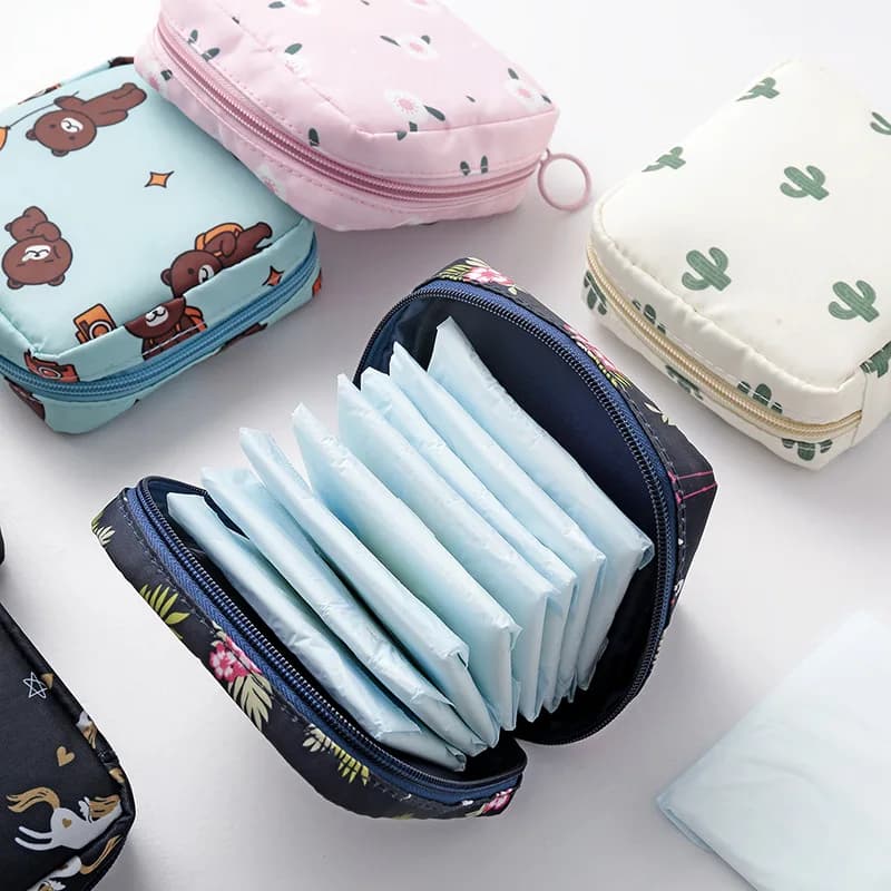 Frauen Damenbinden Tampon Aufbewahrungstasche Tragbare wasserdichte Organizer Tasche Cartoon-Muster Damenbinden Tasche 2030