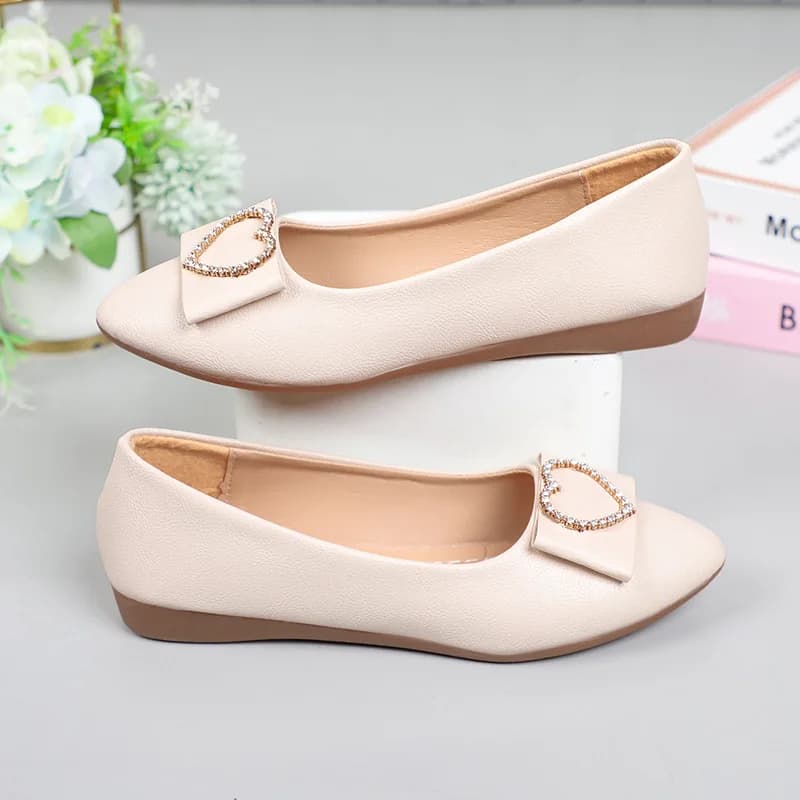 Frühling herbst Büro Patent Leder Frau Wohnungen Schuhe Ballette Metall Schnalle Bogen Dame Herbst Mädchen Ballerina Kleid Spitz Slip