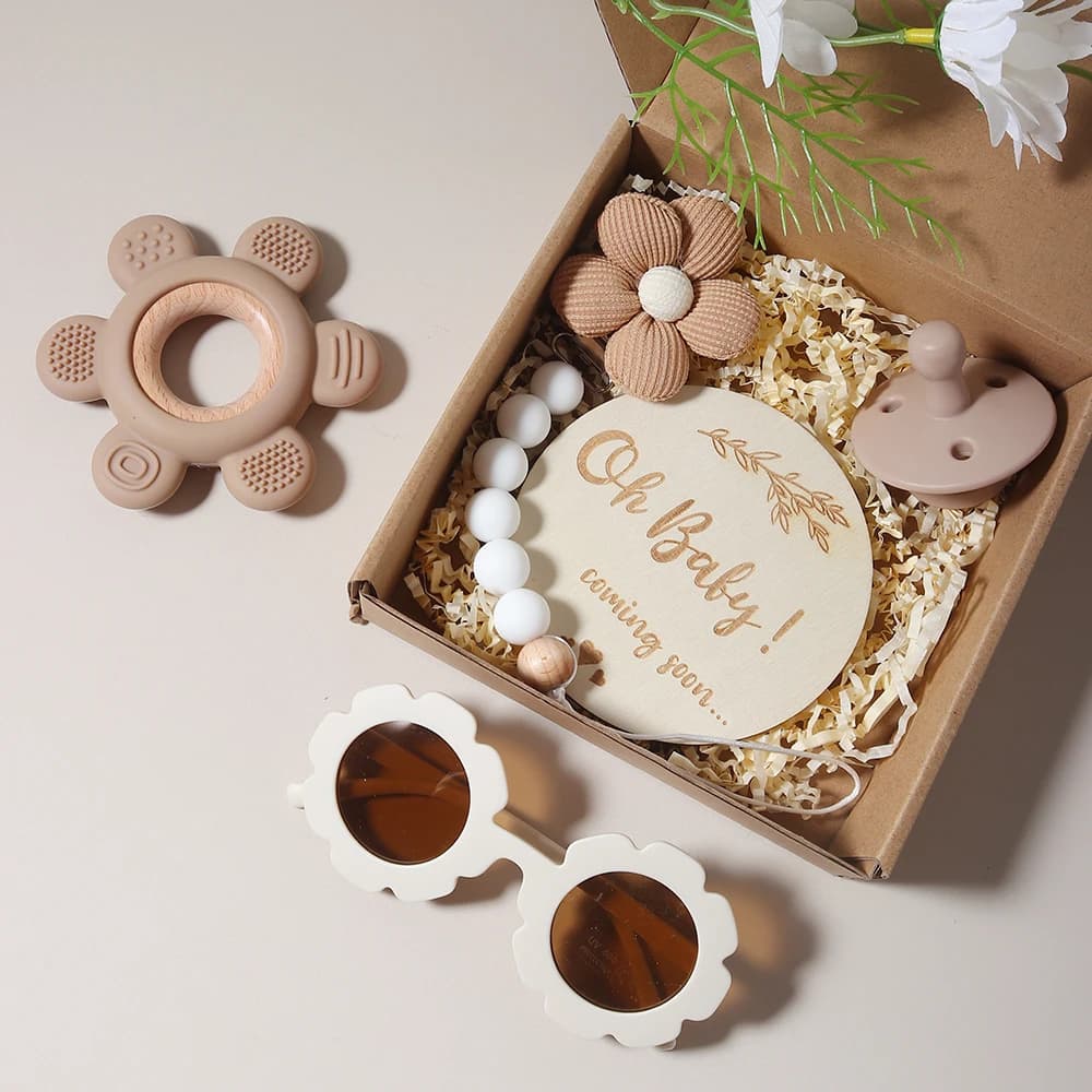 Sommer-Babygeschenkset mit Blumen-Beißring-Schnullerkette, Baby-Sonnenbrille, Neugeborenen-Beißring-Set