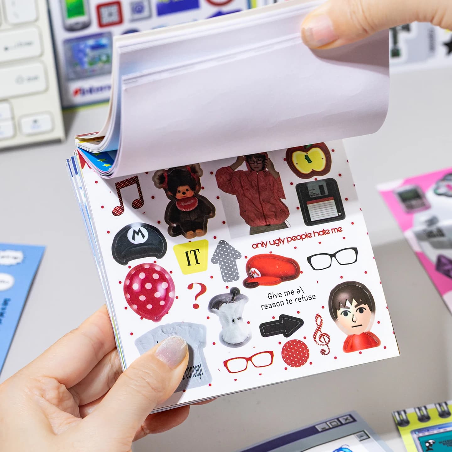 20 Blatt Japanische Kindheitserinnerungen Serie Flash-Film-Stanzsticker-Buch DIY Scrapbook Tagebuch Album Ästhetisches Schreibwaren-Set