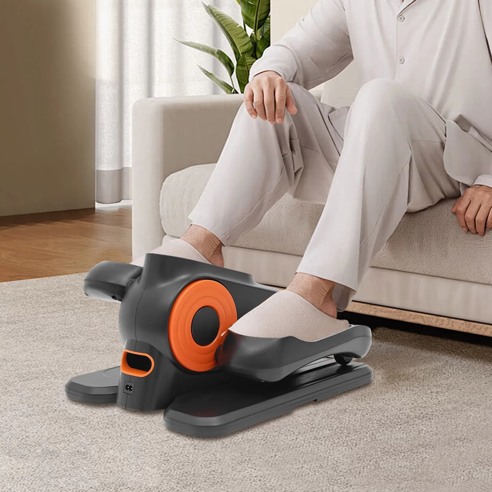 Tragbares Pedaltrainer mit Fernbedienung, 50 W Mini-Ellipsentrainer unter dem Schreibtisch, einstellbare Geschwindigkeit für Zuhause