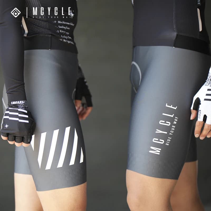 Mcycle Herren Sport-Radlerhose Nahtlose Fahrrad-Trägerhose Atmungsaktive Professionelle Polsterhose Pantalones Cortos De Ciclismo