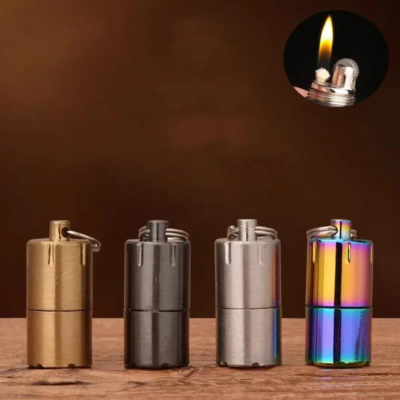 Mini Schlüsselanhänger Retro Kohleöl Feuerzeug Diesel Wasserdichtes Feuerzeug Schlüsselanhänger Zigarettenanzünder Geschenk Überlebenswerkzeug