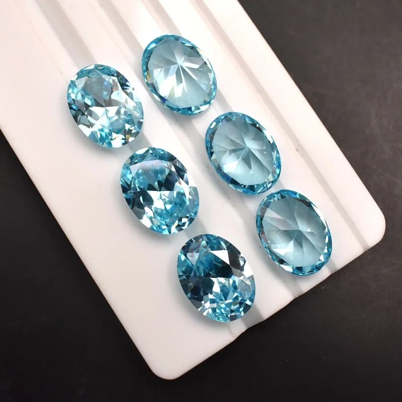 Natürlicher Mined Light Aquamarin, unbeheizt, 12,50 ct, 12 x 16 mm, ovaler Schliff, AAAA+ loser Edelstein