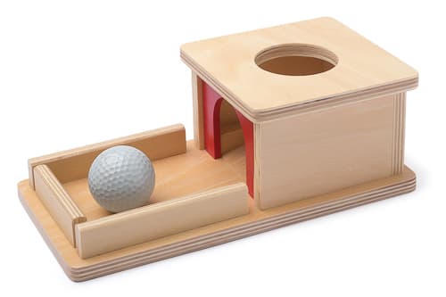 Holzkasten mit Ablage
