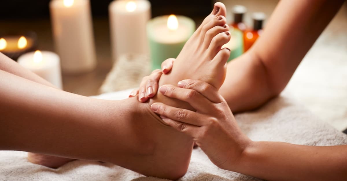 45 Min. Kaash-Fuß-Massage – Entspannung & Energie in Balance
