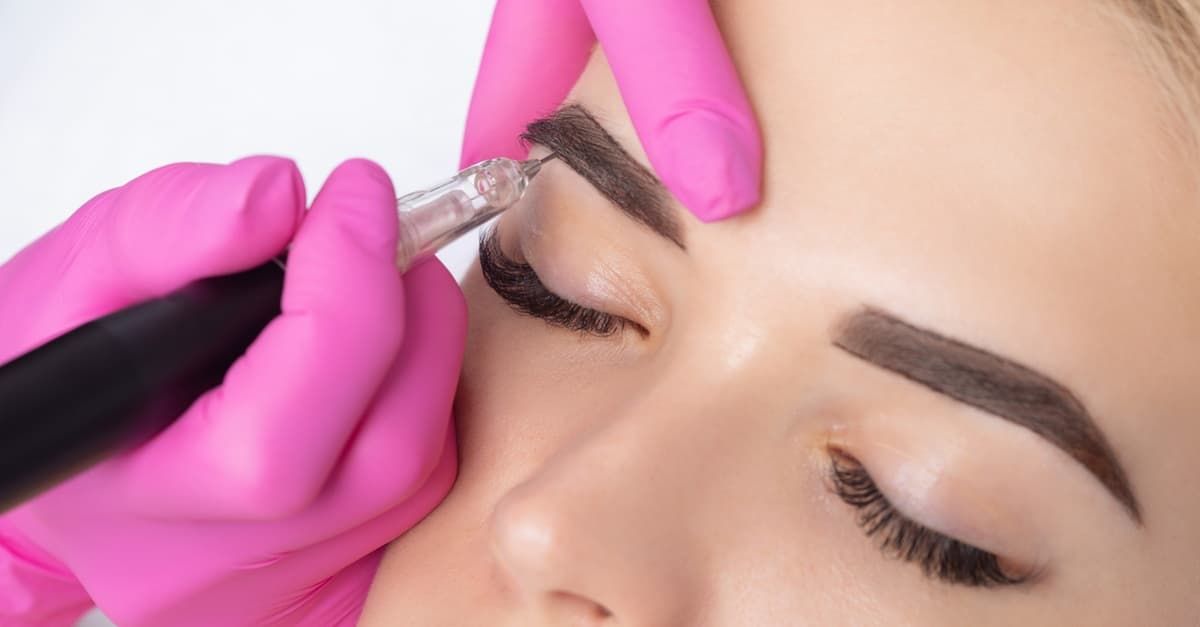 Bis zu 53% Rabatt auf den Microblading bei Cavidan Atin Kosmetikinstitut