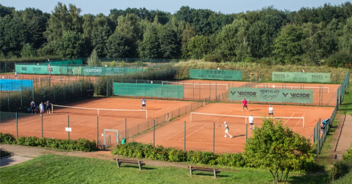 Erlebe schnellen Lernerfolg & Spaß mit einem Fast Learning Tennis-Kurs