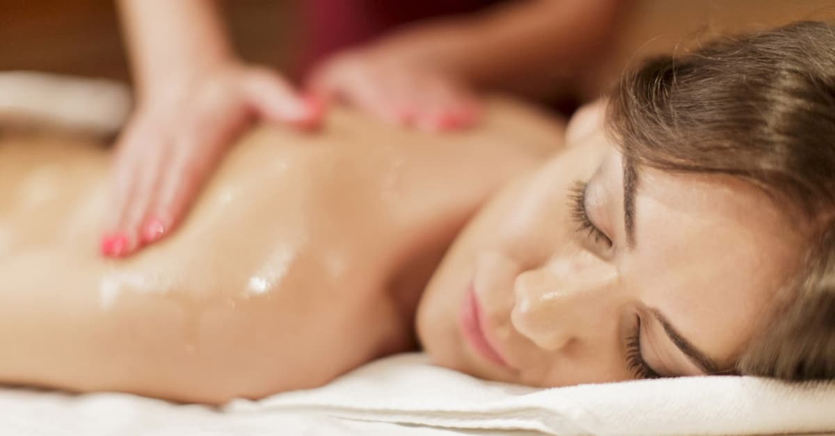Wellness-Aromaölmassage