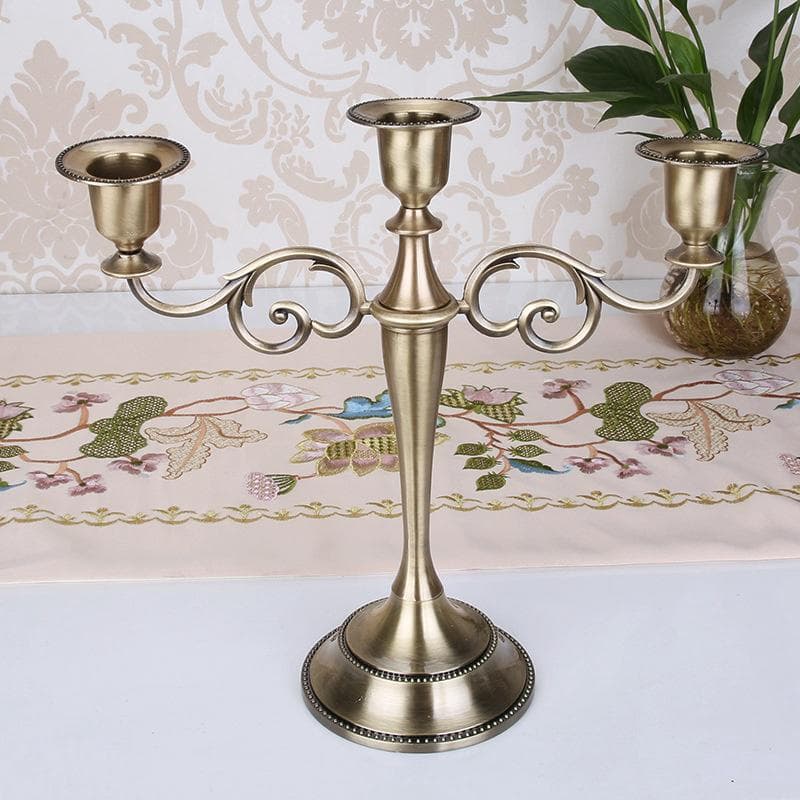 Kerzenständer, Kerzenbecher mit Kerzenhalter aus Metall gold