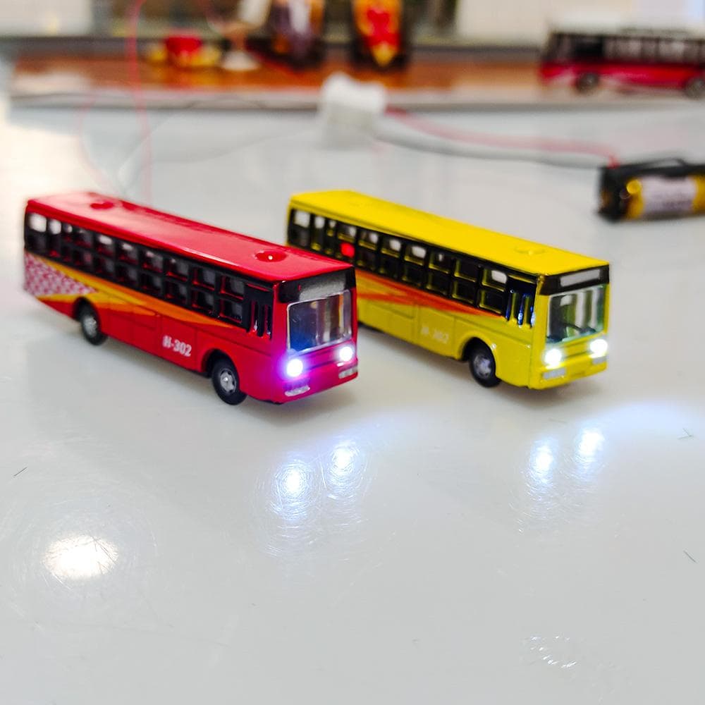 N Spur Modell Legierungsmodell Bus, Stadtbus für 1/160 Maßstab ModellHandgefertigtes DIY Szenenzubehör, Eisenbahnlandschaftszubehör 1 Stück