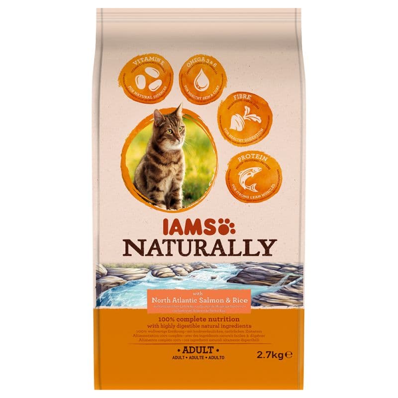 IAMS Naturally Cat Adult Lachs - Sparpaket: 2 x 2,7 kg