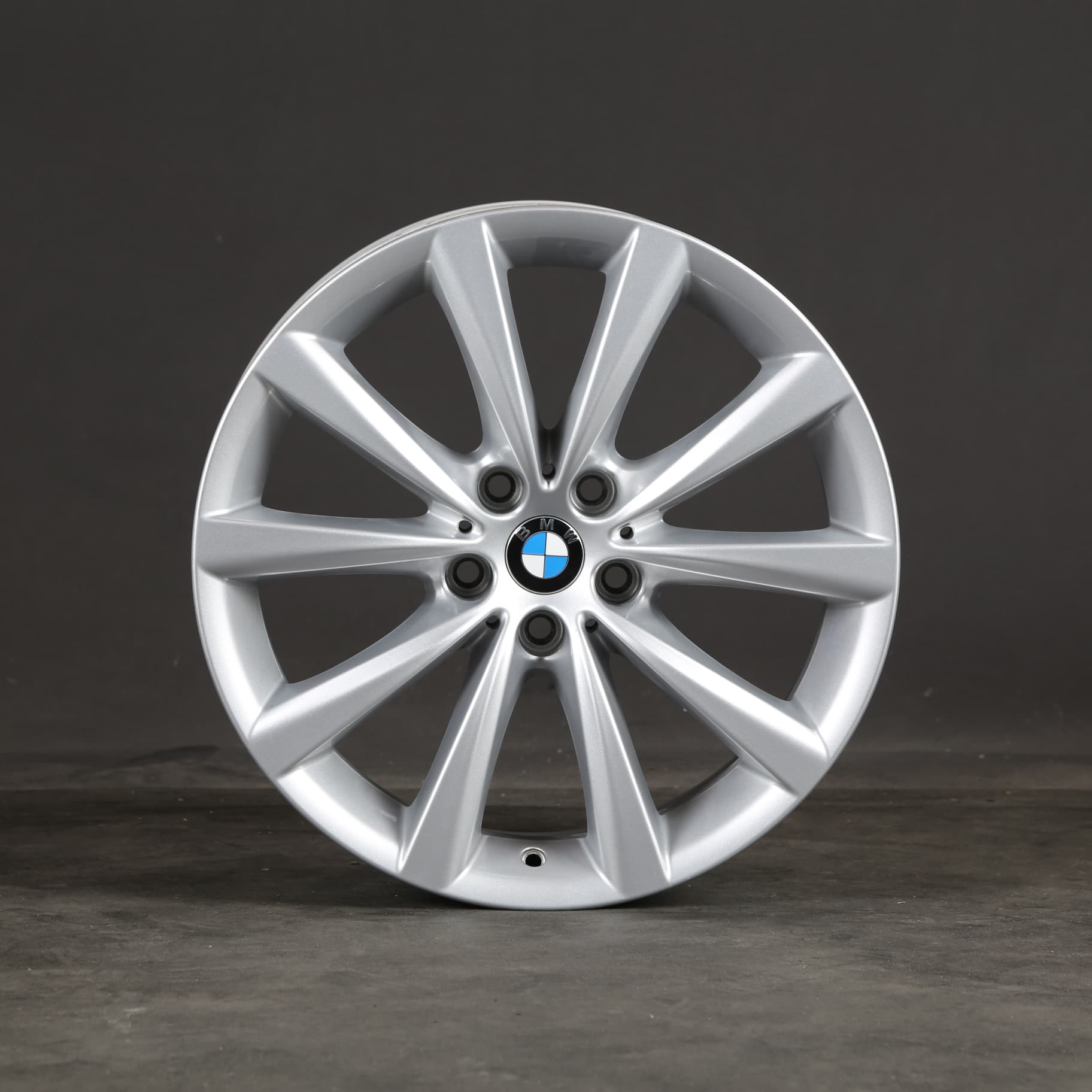 18 Zoll original BMW 6867338 5er G30 G31 6er G32 7er G11 8er G14 G15 Felge 642