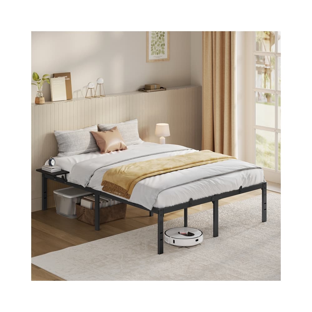 Bett 140 x 200 cm mit Aufbewahrungsregalen aus Metall