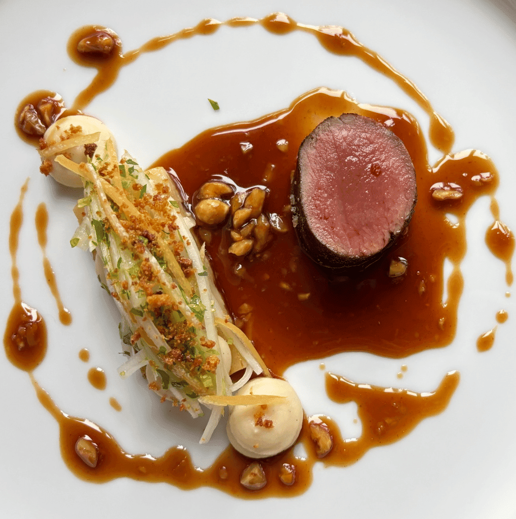 Gourmetflug zum Food & Room Kistücsök