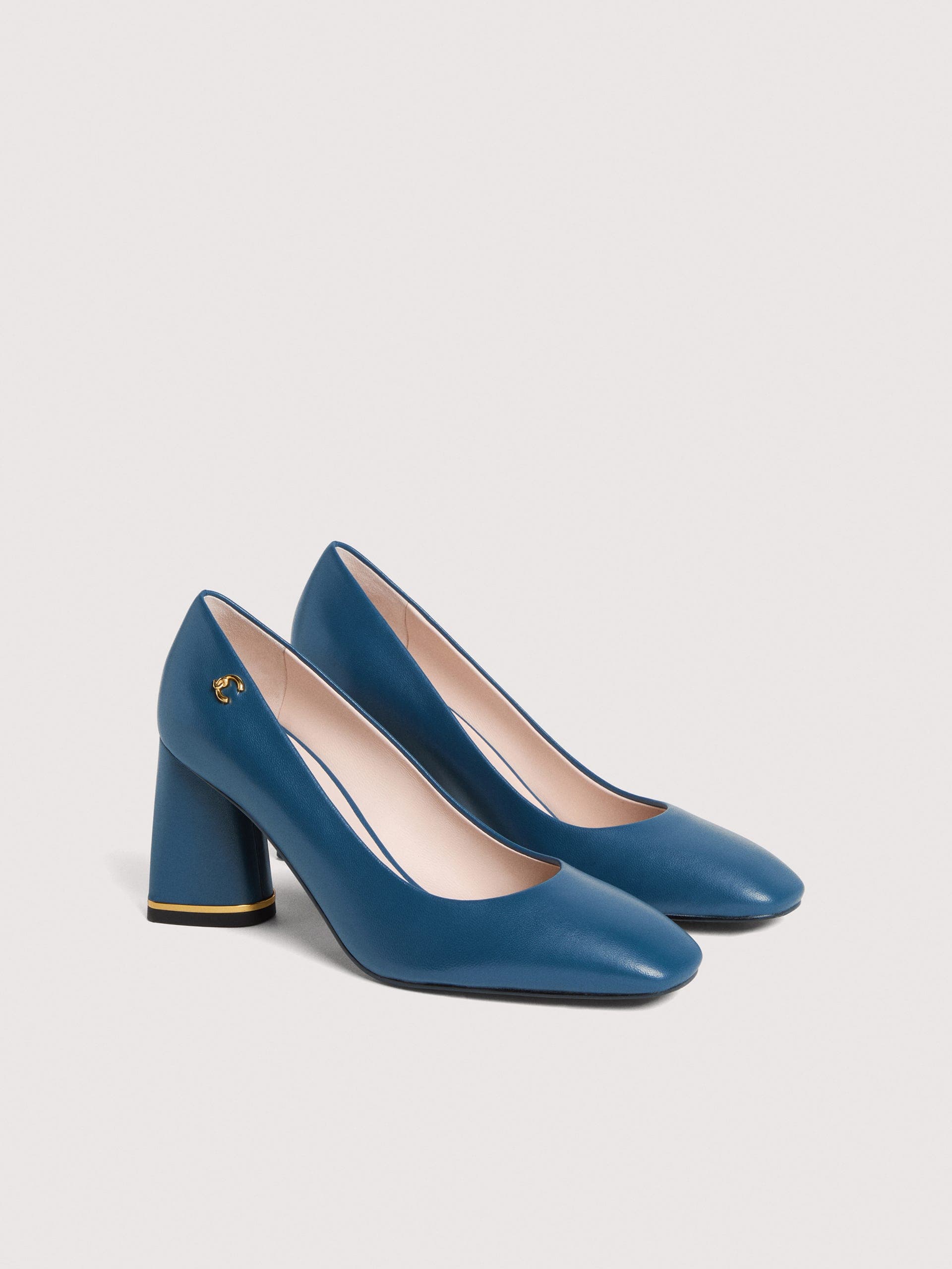 Coccinelle Pumps aus Glattleder Coccinelle C-Everyday