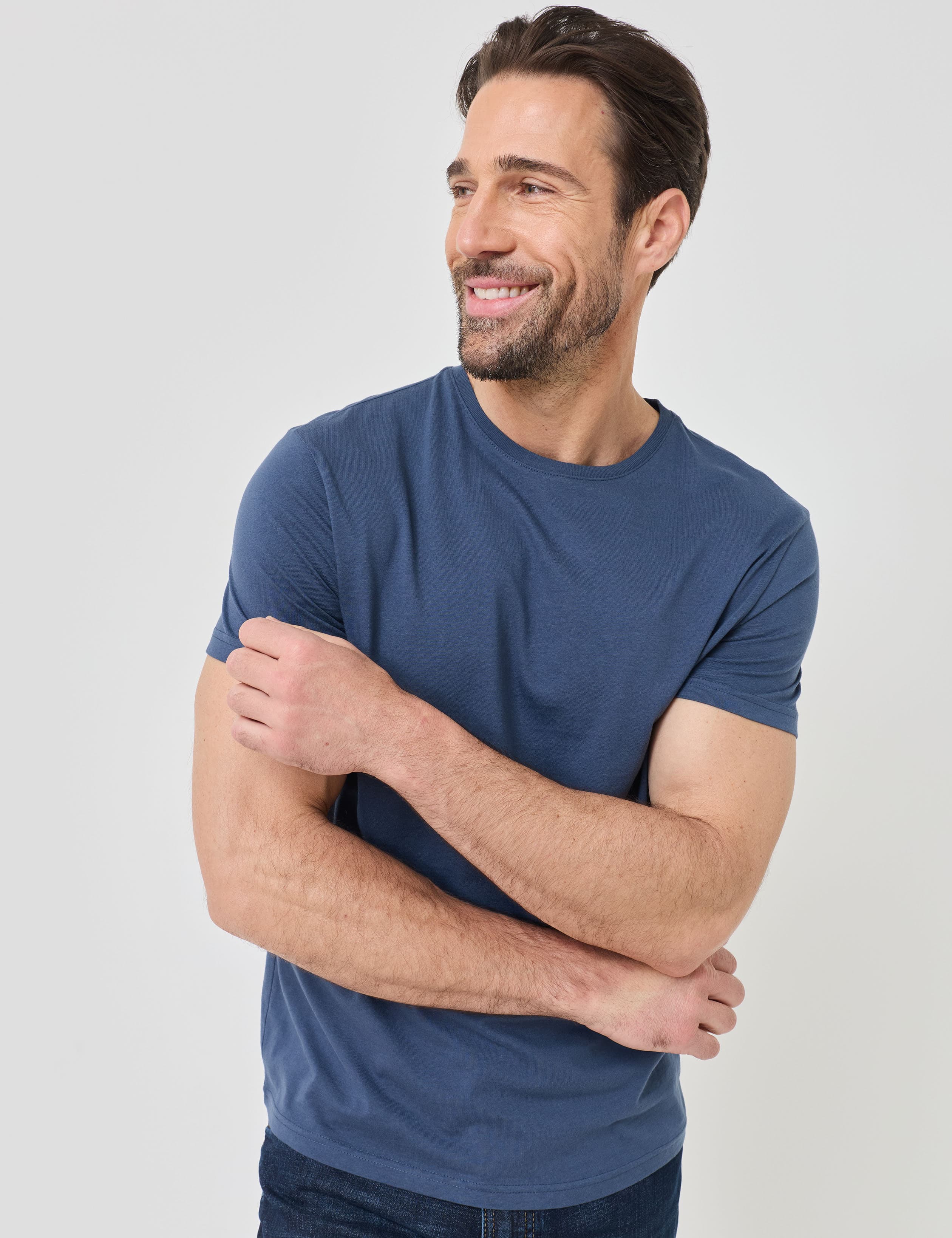 Basic T-Shirt aus Single Jersey