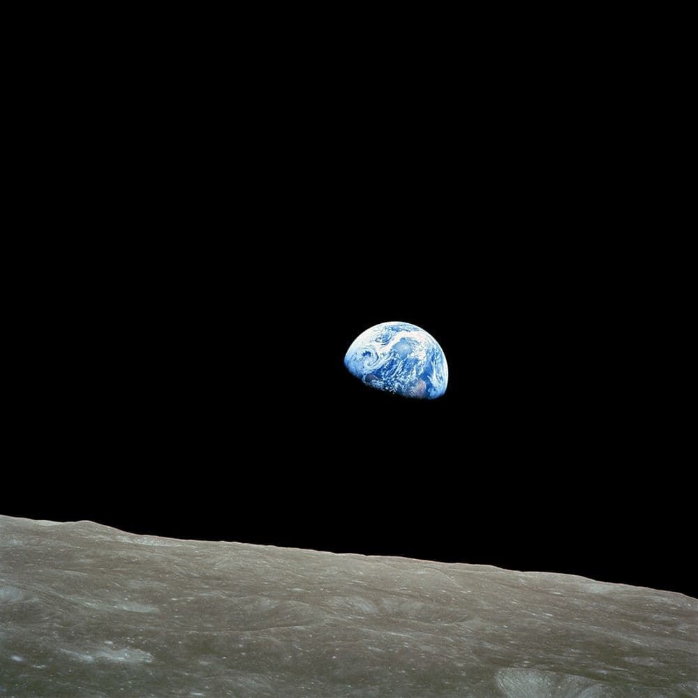 NASA - Earthrise