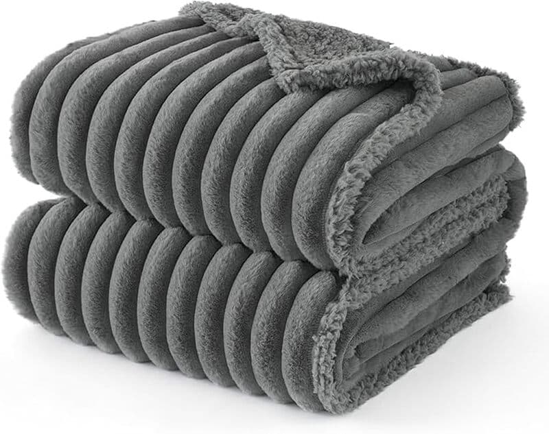 BEDSURE wasserdichte Hundedecke – 152 x 203 cm, waschbar, für große Hunde, Haustierdecke, flauschig und weich, Schutzdecke für Hundesofa, Decke