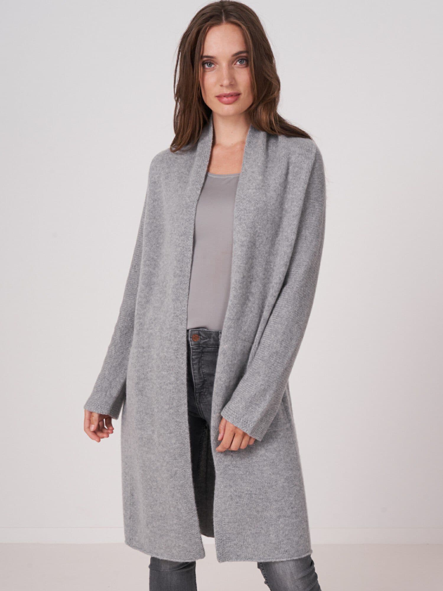 Luxuriöse Grobstrickjacke aus Bio-Kaschmir