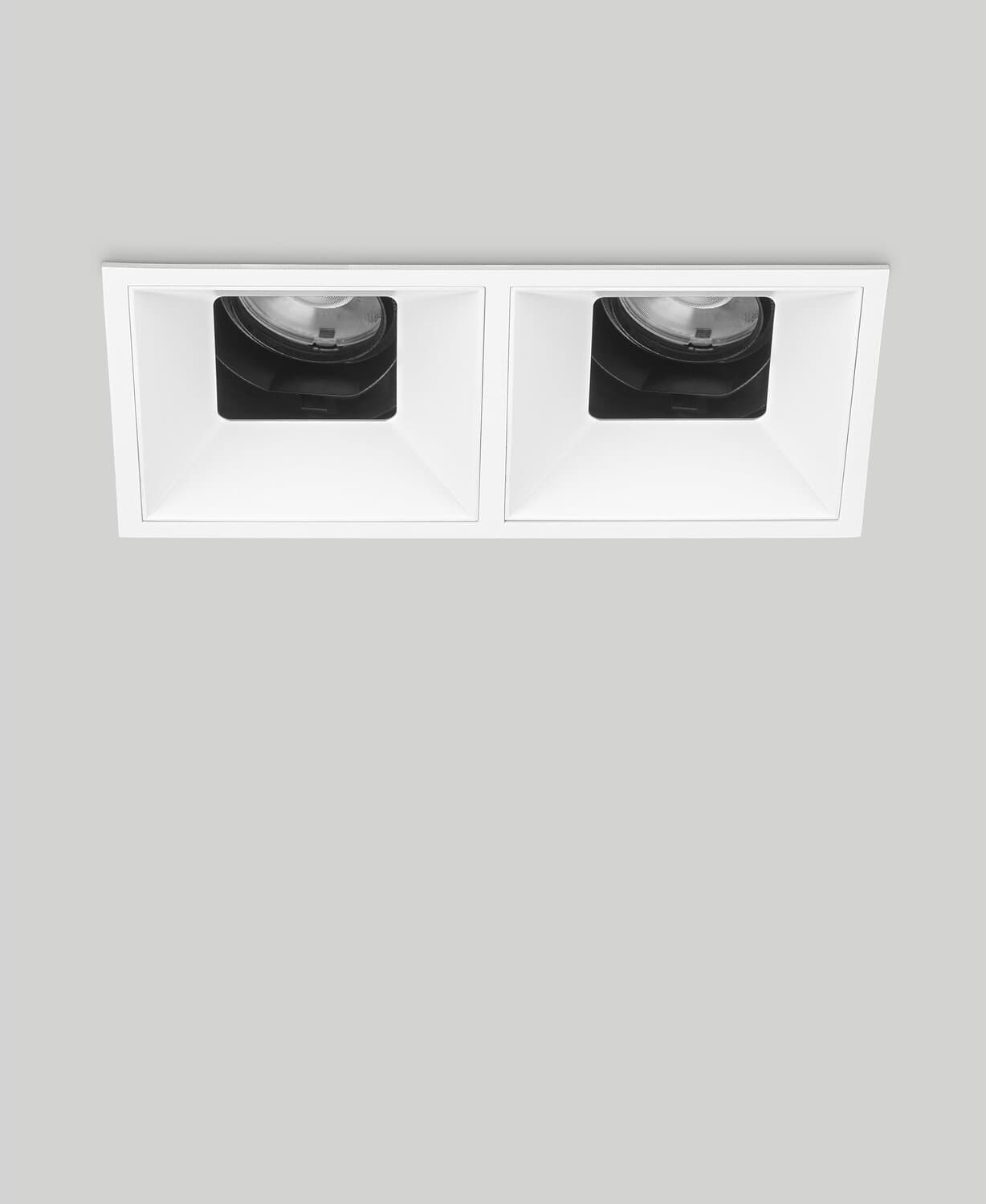 p.116.101QM2 LED Zoom-Decken-Einbau-Strahler WW/30/2x 1159/15°-36°/CRI90