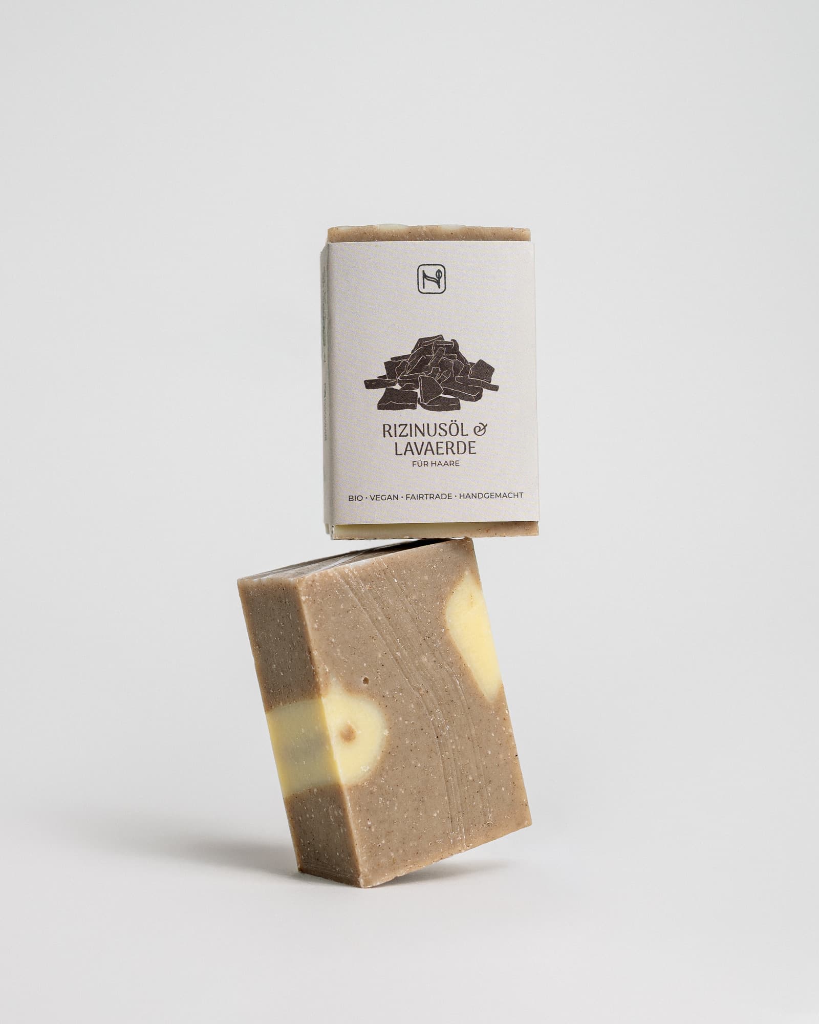 Vegane Bio-Haarseife Rizinusöl & Lavaerde 100 g Naturbrocken