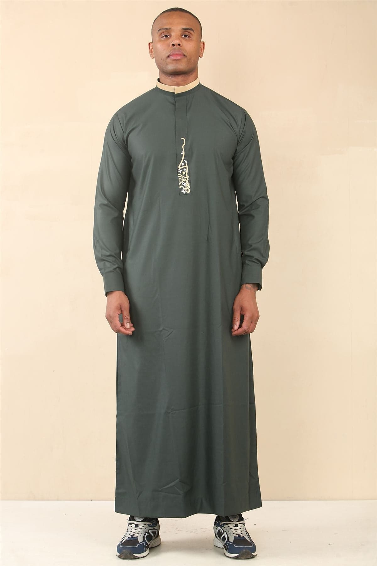 Grüner Thobe für Herren, arabische saudi-arabische emiratische islamische Kleidung, Jubba-Robe