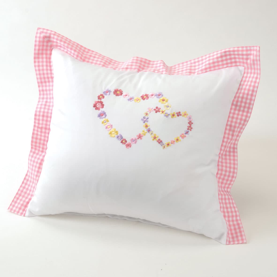 Lorena Mako-Satin Zierkissen mit Stehsaum Lilly Herzen weiß 40x40