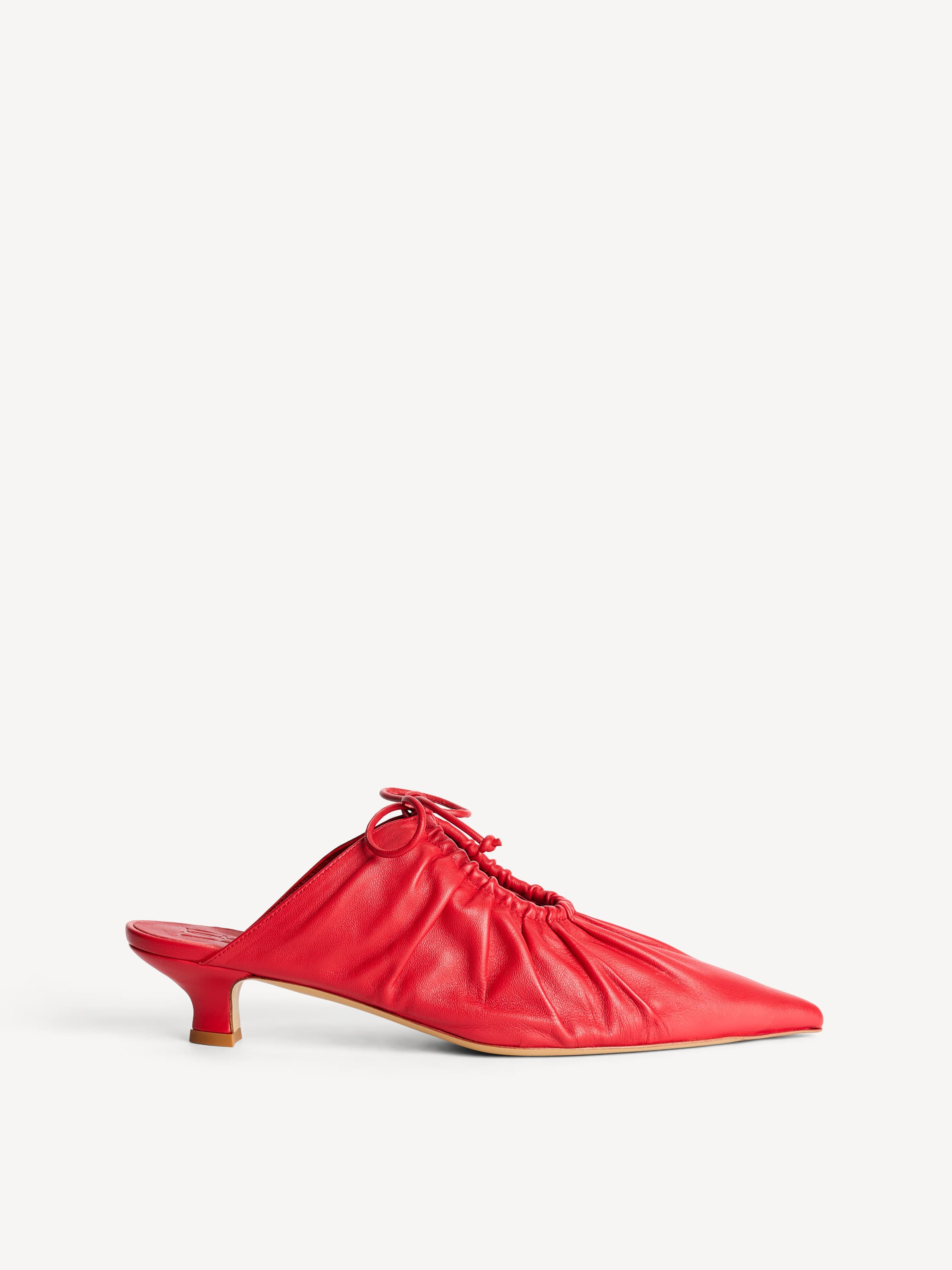 Masey Mules aus Leder
