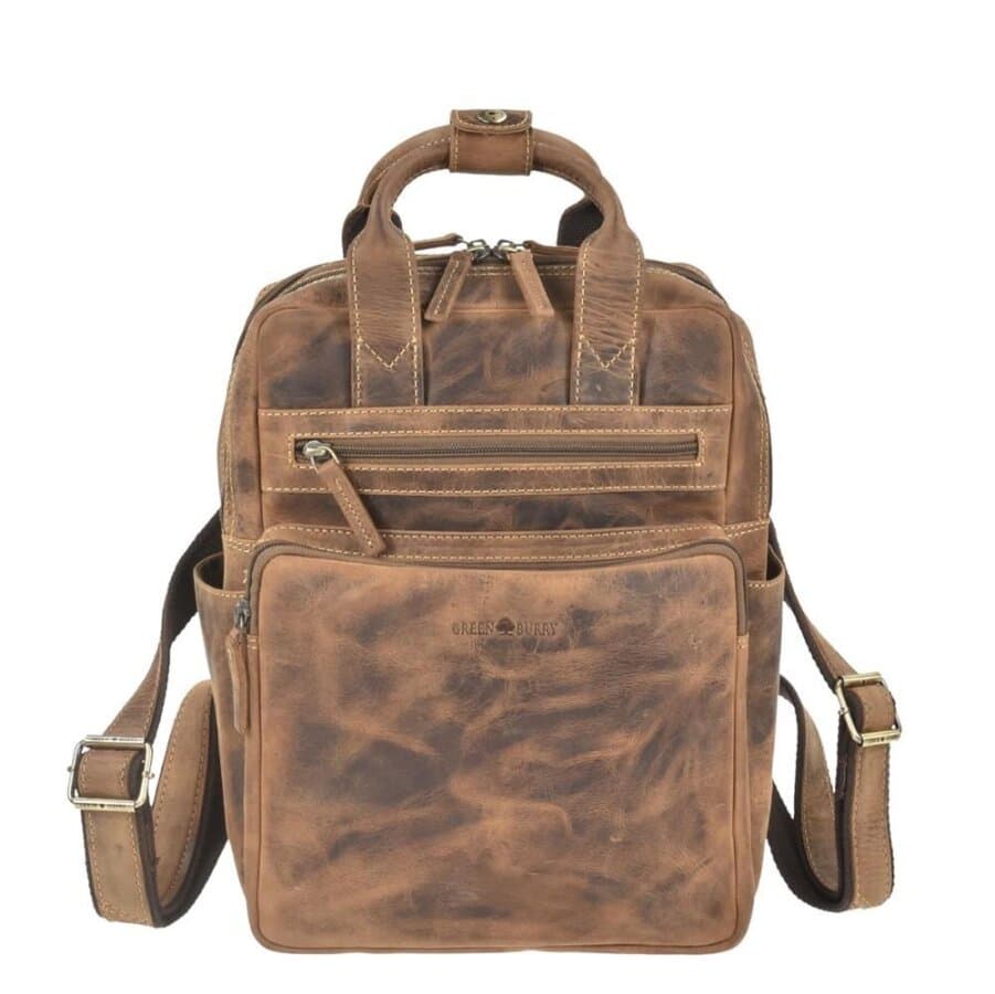 Geräumiger Lederrucksack im Format A4 mit integriertem Tabletfach | Greenburry Vintage. Die strukturierte Fächeraufteilung für Ihren Alltag.