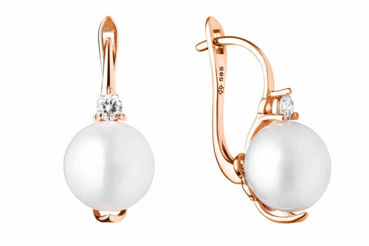 Gaura Pearls Perlenohrringe - weiß, 9.5 mm, Zirkonia, 585 Roségold